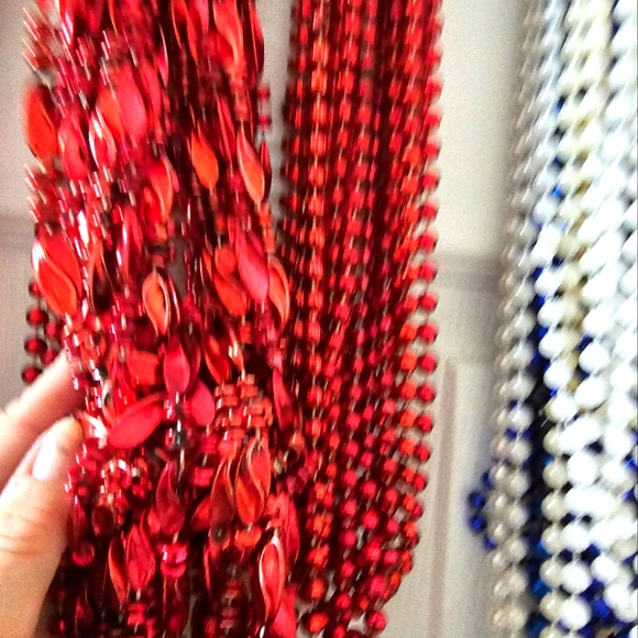 NECKLACES RED, WHITE, BLUE & SILVER - Picture 2 of 4